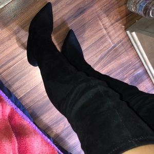 Black boots